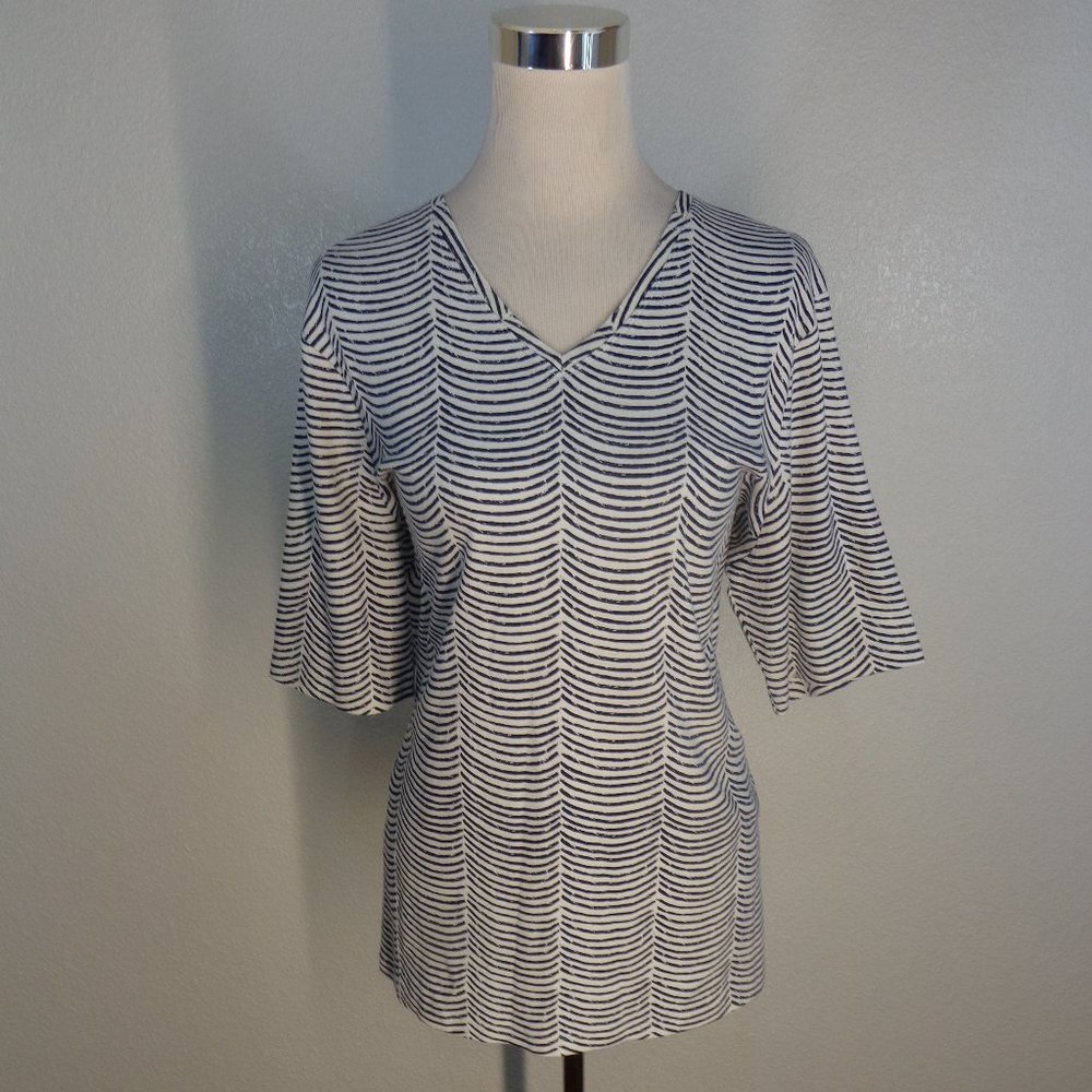 Chicos Navy Blue & White Striped Short Sleeve Shirt Tunic sz 3 XL v neck